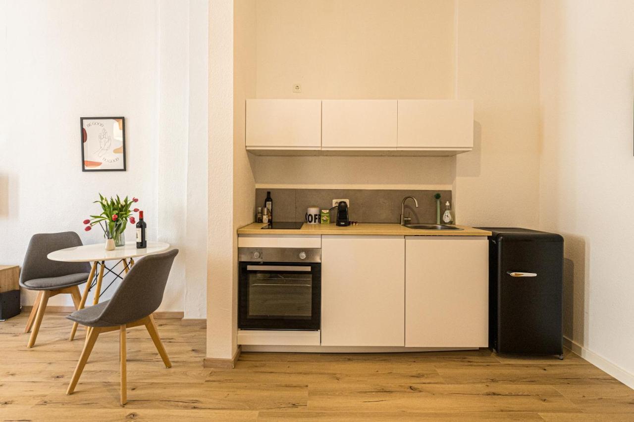 Ruhige Und Stilvolle Wohnung Am Clara-Zetkin-Park Lipsk Zewnętrze zdjęcie