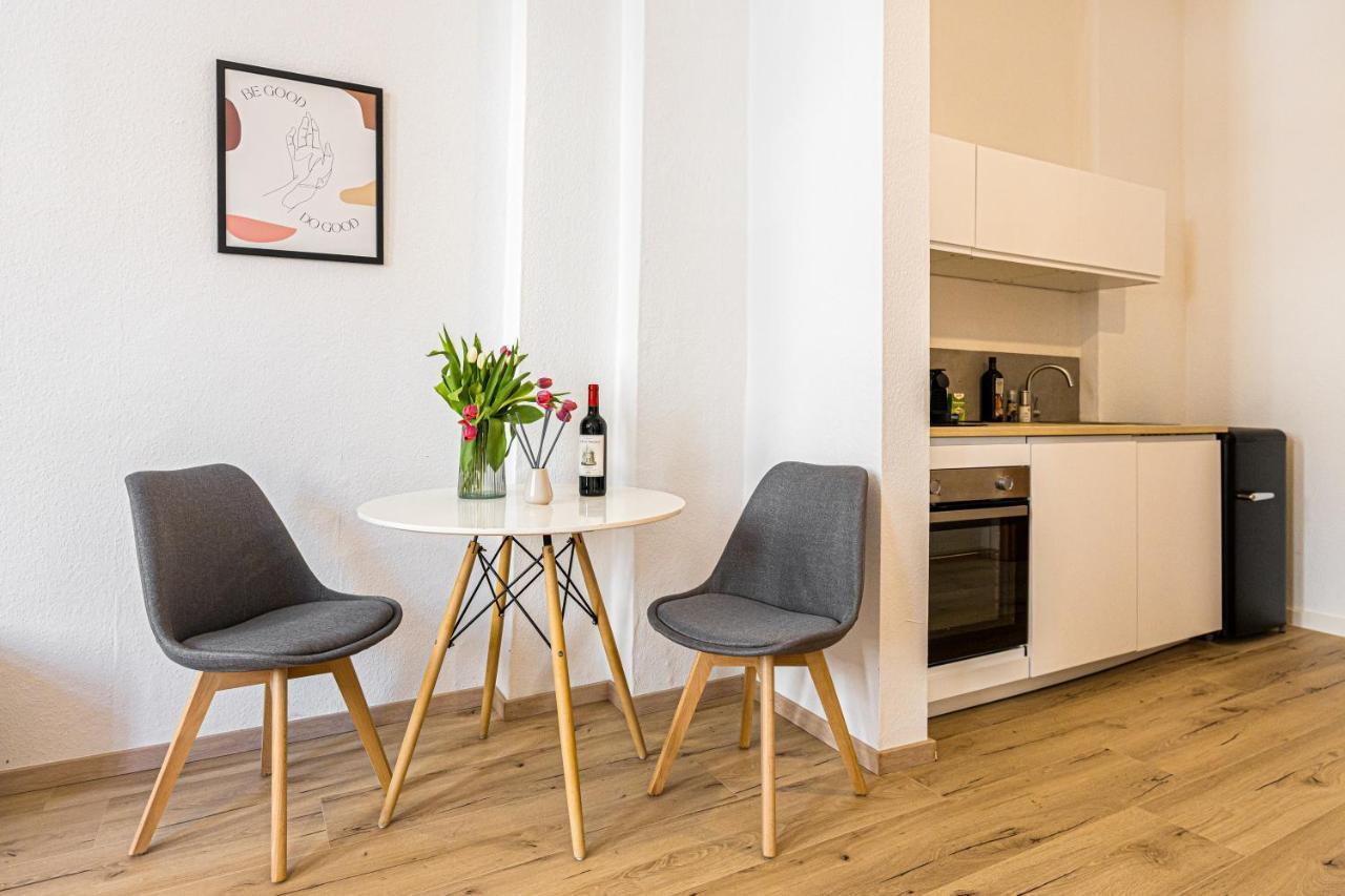 Ruhige Und Stilvolle Wohnung Am Clara-Zetkin-Park Lipsk Zewnętrze zdjęcie
