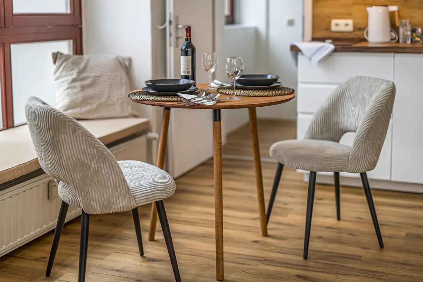Ruhige Und Stilvolle Wohnung Am Clara-Zetkin-Park Lipsk Zewnętrze zdjęcie